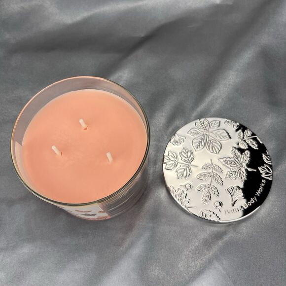 Lot x2 BBW Limited Edition Pumpkin Cold Foam + Glazed Croissant 3-Wick Candles - Picture 7 of 14